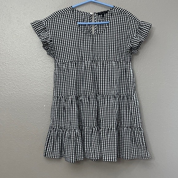 Romeo + Juliet Couture black white gingham A-line tiered ruffle babydoll dress L